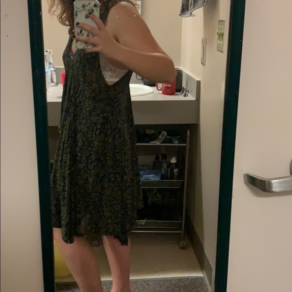 Deep V green dress